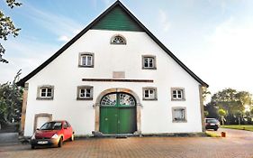 Große Bauernhaus Ferienwohnungen bis 100qm mit E-Bike-Verleih